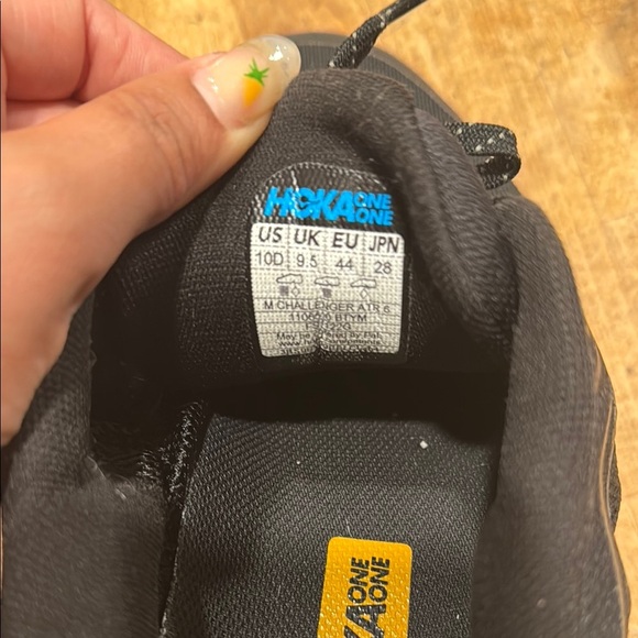 Hoka sneakers - Picture 5 of 5